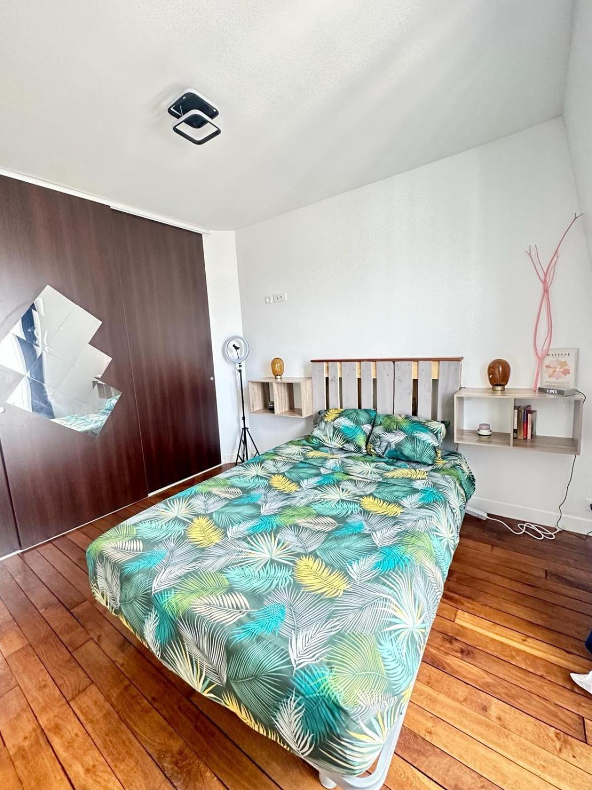 Private 2 Minutes From Zenith De